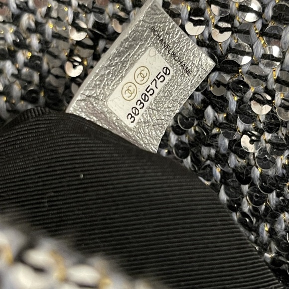 Chanel 19 medium flap silver sequence - Picture 3 of 8